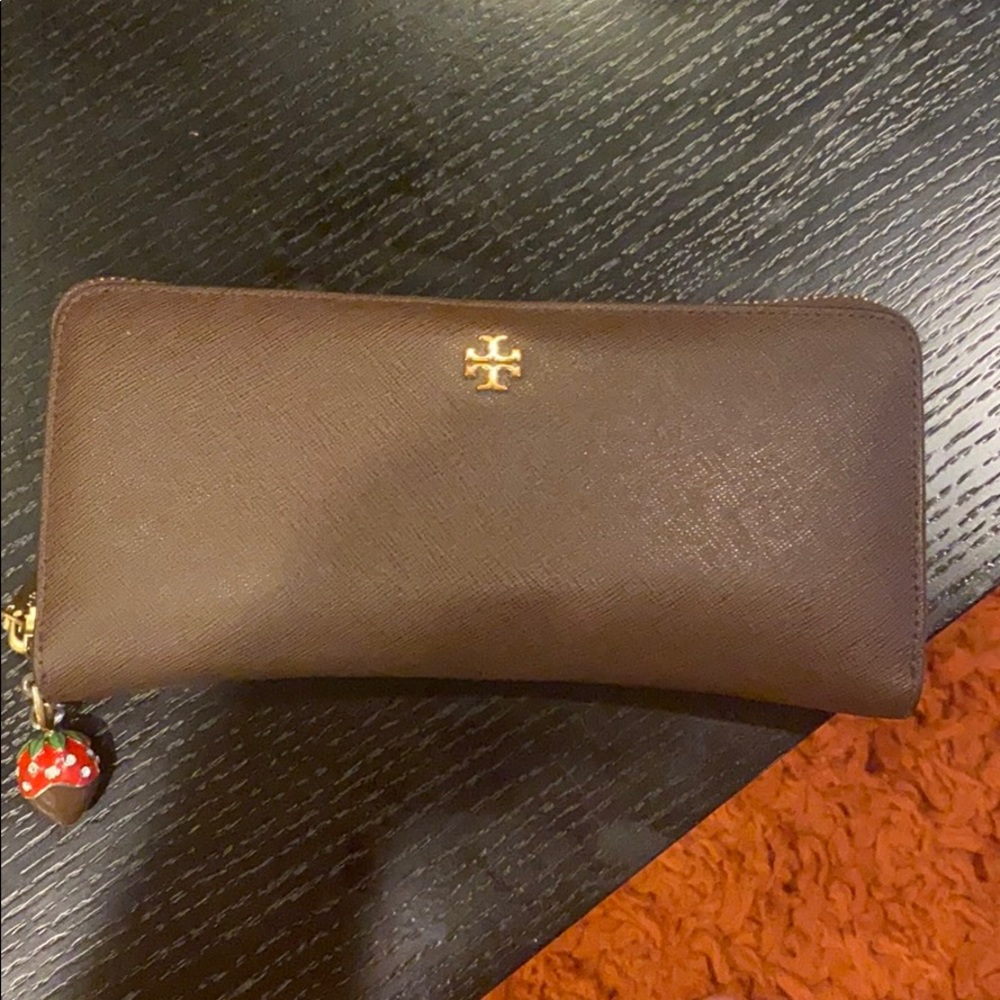 Pre loved Tory Burch wallet